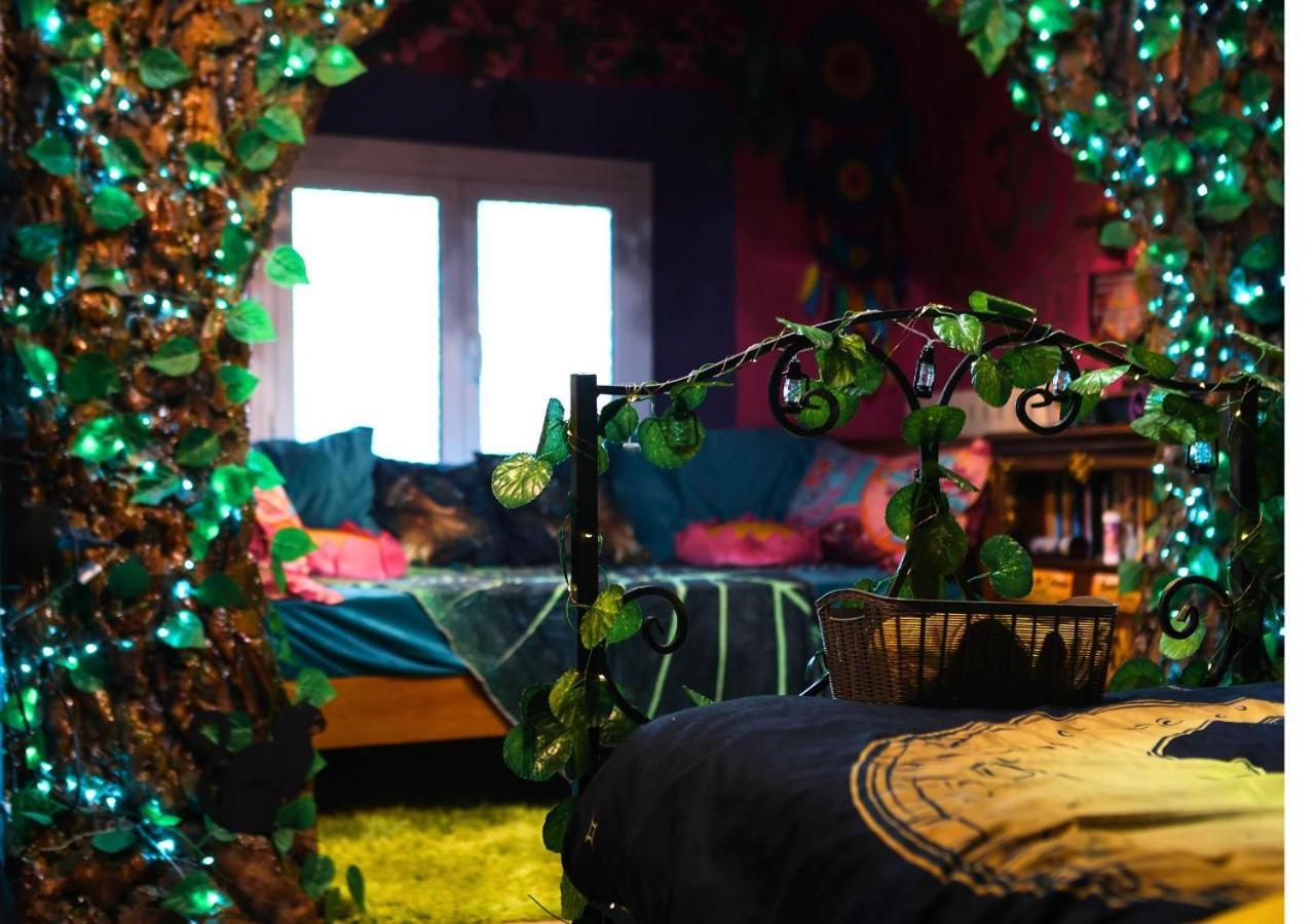 La Casa Di Strega Euphoria - Casa Vacanza Tra Arte E Magia Viterbo Eksteriør bilde